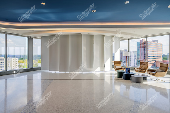 2060-peachtree-int1697