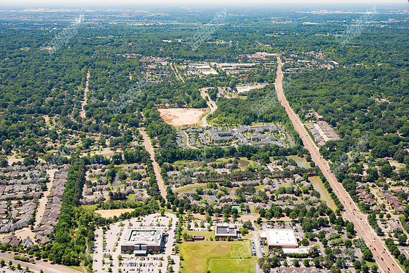 brookchase-apts-air-0514-077