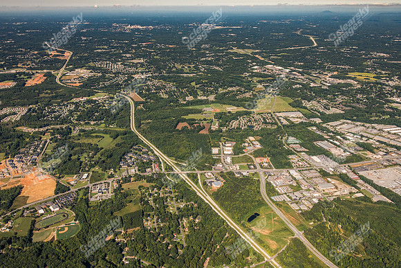1519-hwy-66-air5506