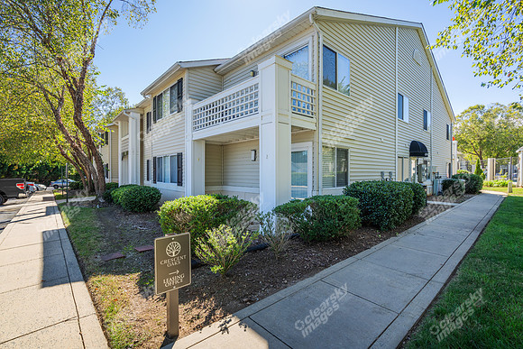 130-w-crescent-ext29306
