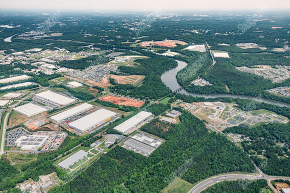 2690-commerce-air0322