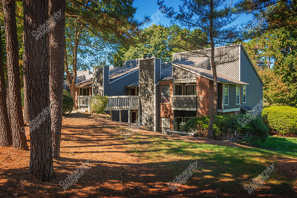 reagatta-lake-lynn-apts-31