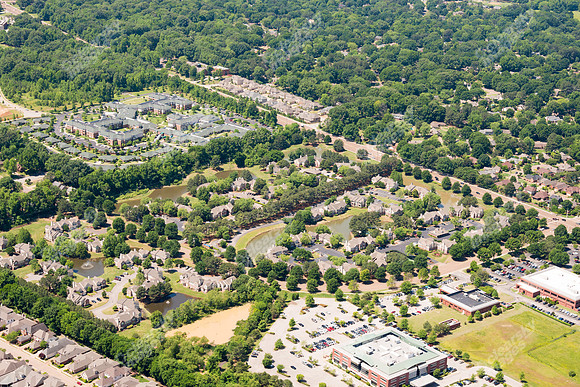 brookchase-apts-air-0514-074