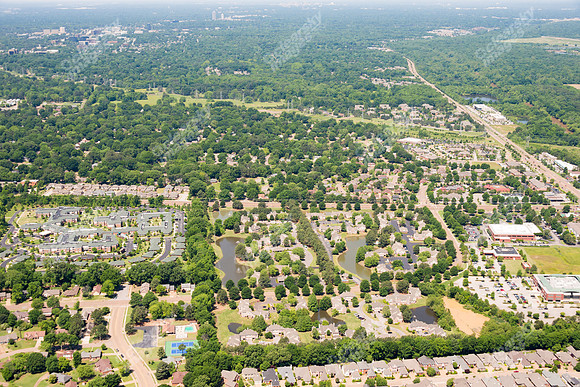 brookchase-apts-air-0514-070