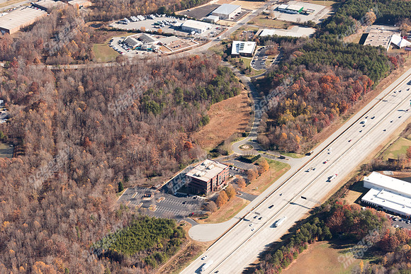 7900-McCloud-air-1204