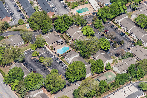 25-pelham-air-1236