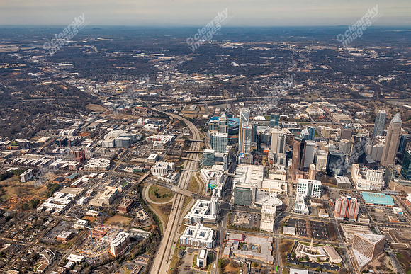 600-s-tryon-air-2372