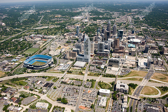 charlotte-airplane-skylines-2010-04-030