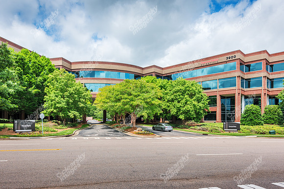 3900-paramount-ext0082