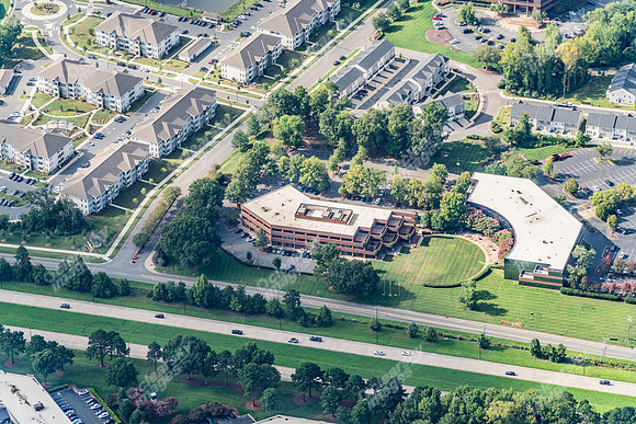4824-parkway-air1171