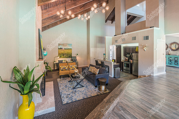 balcones-woods-apts-9915