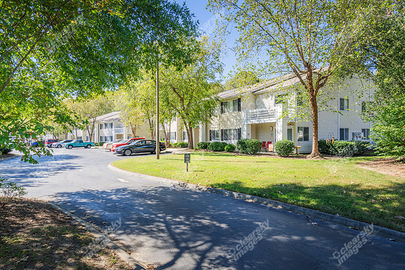 130-w-crescent-ext29273