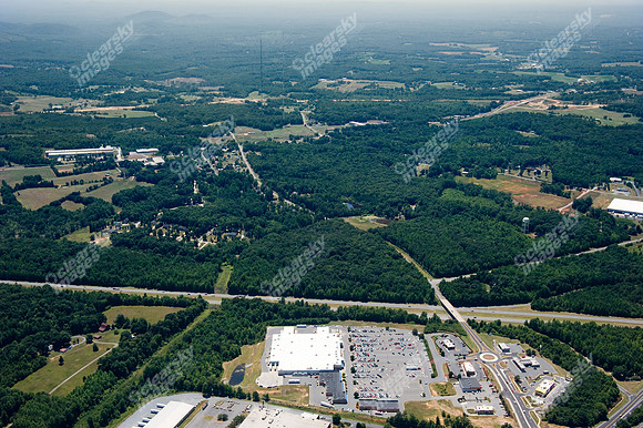 randleman-shopping-air-0711-395