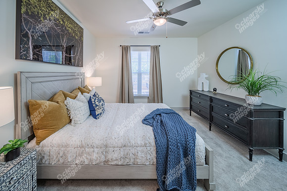 2545-jessamine-int-w18313