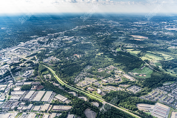 4824-parkway-air1175