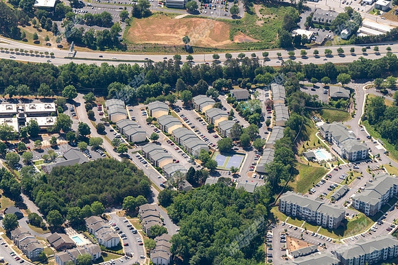 ivy-lakeside-air-8807
