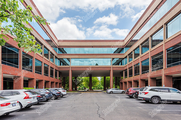 3900-paramount-ext0112