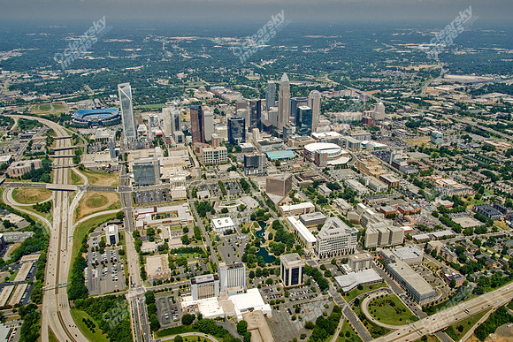charlotte-uptown-cbd-air-081111-606