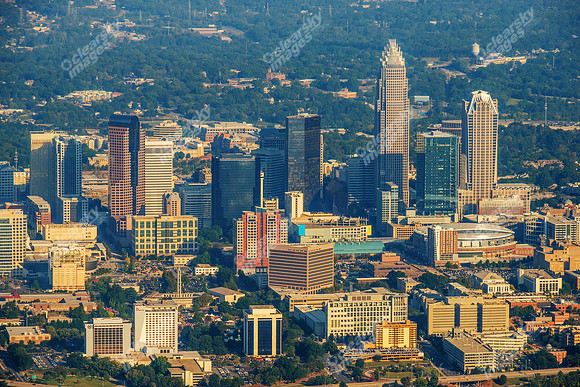 charlotte-uptown-100513-09