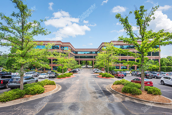 3900-paramount-ext0220