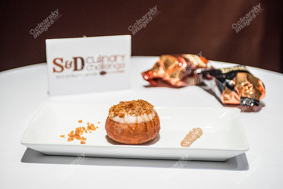 espresso-toffee-crunch-donut-01