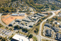 Courtney Oaks Apts 198
