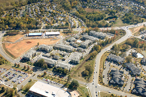 Courtney Oaks Apts 198