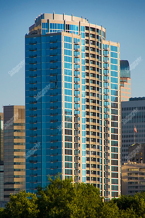 avenue-condos-0611-307