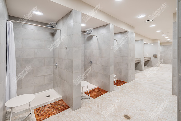 915-w-1st-int77451