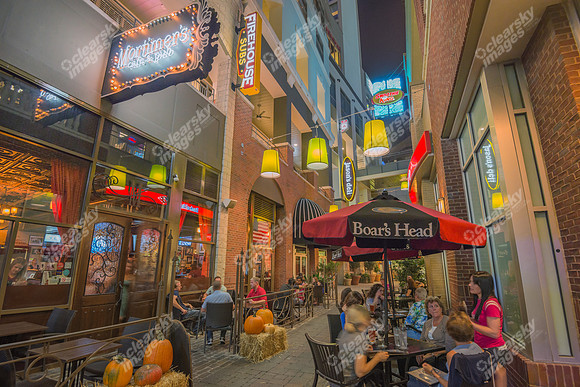 epicenter-dining-night-07