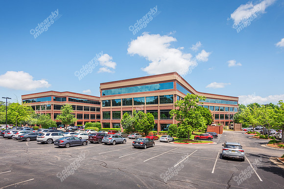 3900-paramount-ext0211