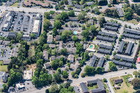 25-pelham-air-1268