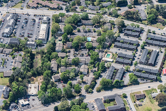 25-pelham-air-1268