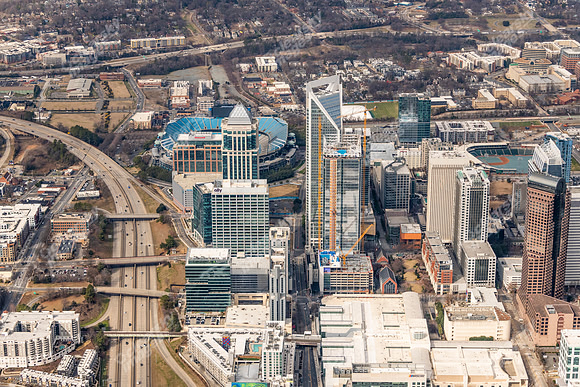 600-s-tryon-air-2367