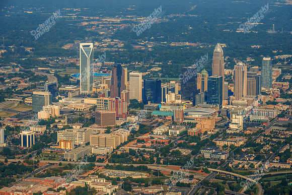 charlotte-uptown-100513-16