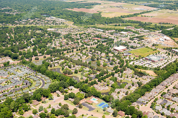 brookchase-apts-air-0514-068