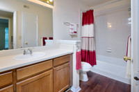 reagatta-lake-lynn-apts-18