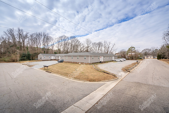 701-nelson-ext943