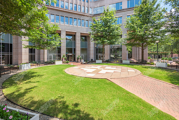 525-n-tryon-ext1203