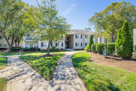 130-w-crescent-ext29309