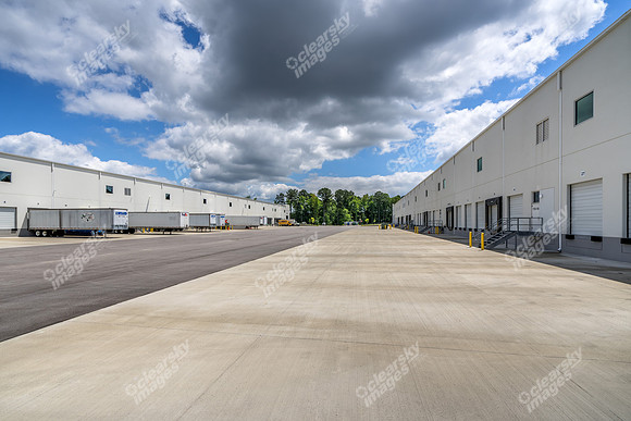 1760-tw-alexander-ext73419